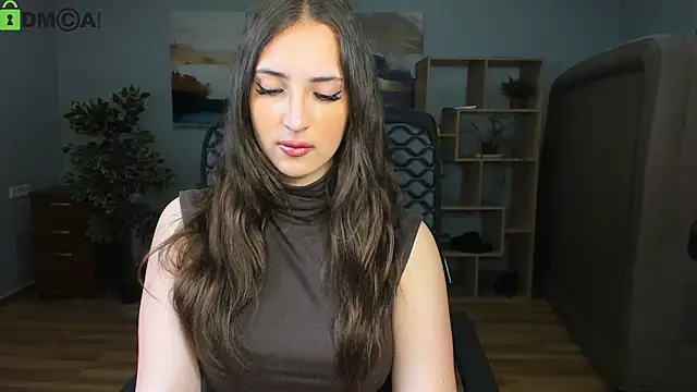 Snapshot of Effy_Royse chatting on 06.21.26 Effy Royse online show from 06.21.26