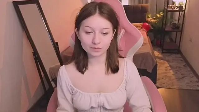 Snapshot of XShyBabyFloraX chatting on 02.22.26 XShyBabyFloraX online show from 02.22.26