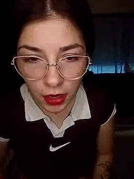 Snapshot of Luna33- chatting on 02.25.26 Luna33- online show from 02.25.26