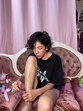 Snapshot of JeanneDuval8888 chatting on 02.21.26 JeanneDuval8888 online show from 02.21.26