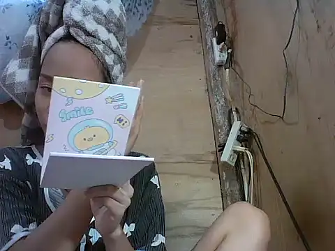 Snapshot of Asianpinay_Skinny1818 chatting on 02.26.26 Asianpinay Skinny1818 online show from 02.26.26