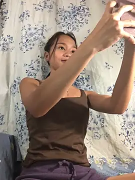 Snapshot of Asianpinay_Skinny1818 chatting on 06.24.26 Asianpinay Skinny1818 online show from 06.24.26