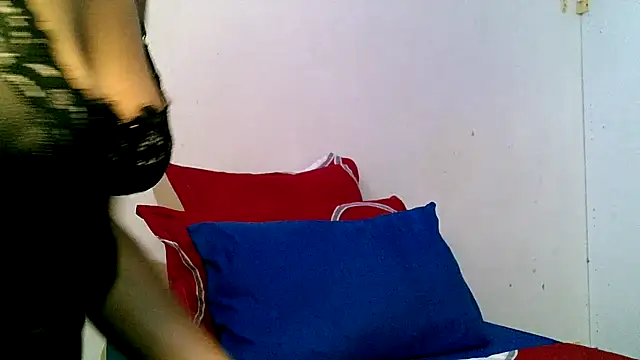 Snapshot of Mabelle_Eveline chatting on 04.16.26 Mabelle Eveline online show from 04.16.26