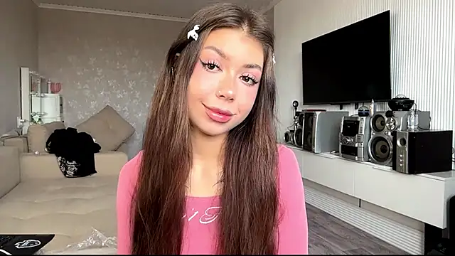 Snapshot of You_Club_Winx chatting on 04.04.26 You Club Winx online show from 04.04.26