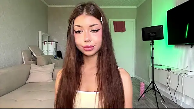 You Club Winx online show from 07.04.26