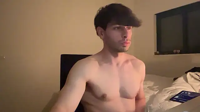 Snapshot of Leo_Justin25 chatting on 02.12.26 Leo Justin25 online show from 02.12.26