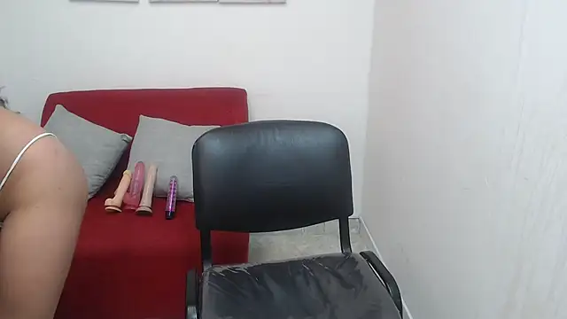 Snapshot of melodyprettykitty chatting on 03.02.26 melodyprettykitty online show from 03.02.26