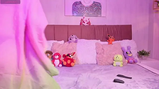 emma wilder  online show from 03.20.26