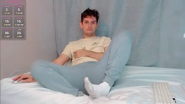 Snapshot of Luc_7 chatting on 02.22.26 Luc 7 online show from 02.22.26