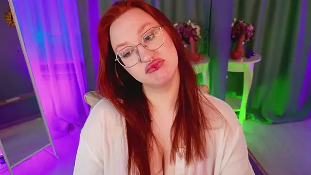 Snapshot of SpicyFox_ chatting on 02.27.26 SpicyFox online show from 02.27.26