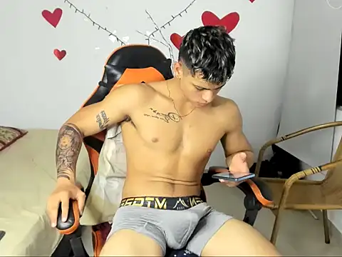 RYAN MYEARZ   online show from 03.06.26