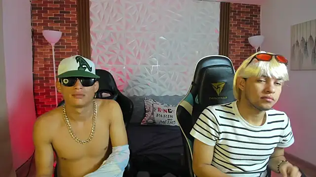 Top and bottom online show from 02.12.26