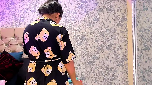 CloheBell online show from 02.17.26