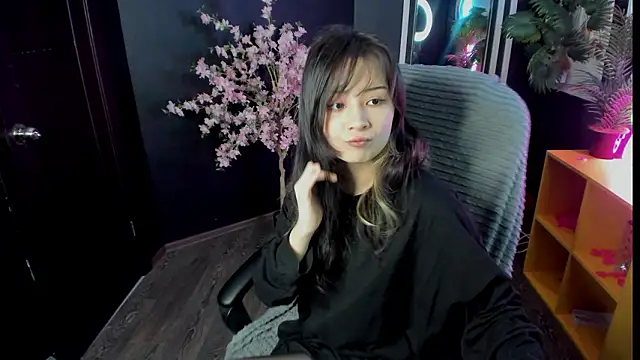 May Ling online show from 03.14.26