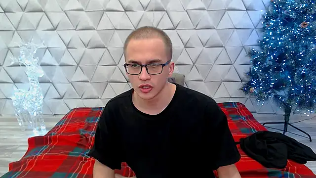 Pure Aura online show from 02.24.26