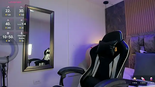 Snapshot of aria_kai_ chatting on 04.12.26 aria kai online show from 04.12.26