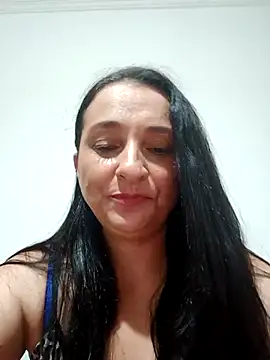 Snapshot of luamel2126 chatting on 02.12.26 luamel2126 online show from 02.12.26