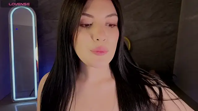 caroline 1s online show from 07.18.26