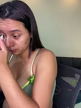 Snapshot of Hanna_Williams__ chatting on 02.12.26 Hanna Williams online show from 02.12.26