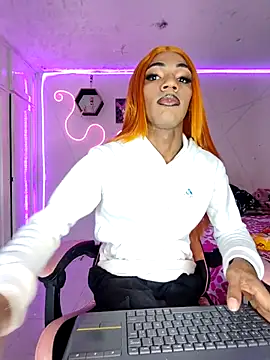 Snapshot of Violeta_R_ chatting on 03.09.26 Violeta R online show from 03.09.26