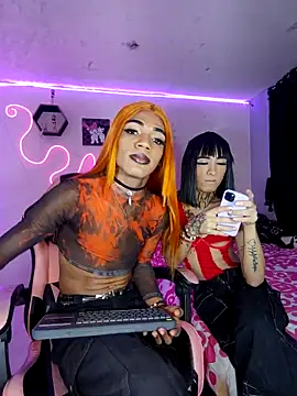 Snapshot of Violeta_R_ chatting on 03.12.26 Violeta R online show from 03.12.26