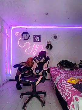 Snapshot of Violeta_R_ chatting on 03.13.26 Violeta R online show from 03.13.26