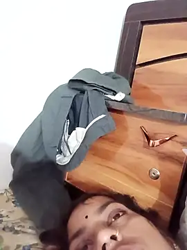 Snapshot of Anjli_hote chatting on 02.25.26 Anjli hote online show from 02.25.26