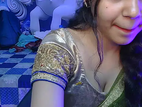 Snapshot of its-sarika01 chatting on 03.06.26 its-sarika01 online show from 03.06.26