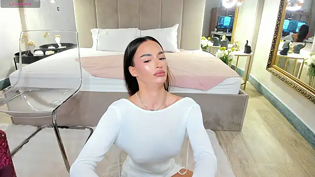 EvaK  online show from 03.22.26