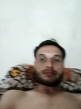 Snapshot of Beinghorny83 chatting on 03.03.26 Beinghorny83 online show from 03.03.26