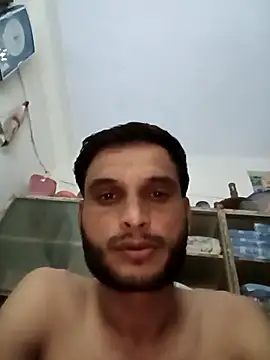 Snapshot of Beinghorny83 chatting on 03.04.26 Beinghorny83 online show from 03.04.26