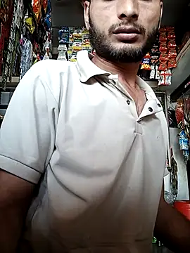 Snapshot of Beinghorny83 chatting on 03.09.26 Beinghorny83 online show from 03.09.26