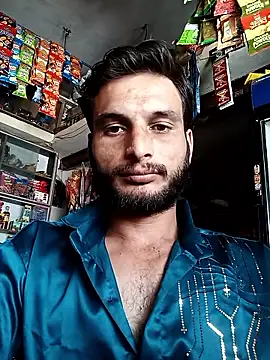 Snapshot of Beinghorny83 chatting on 03.25.26 Beinghorny83 online show from 03.25.26