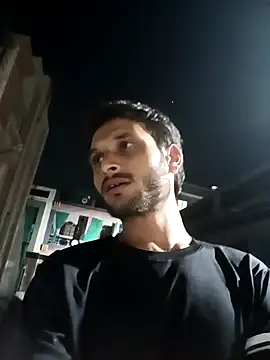 Snapshot of Beinghorny83 chatting on 04.08.26 Beinghorny83 online show from 04.08.26