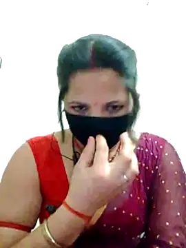 Snapshot of karishma_Bhabhi chatting on 02.17.26 karishma Bhabhi online show from 02.17.26