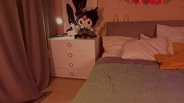 Snapshot of she_wolf chatting on 03.13.26 she wolf online show from 03.13.26