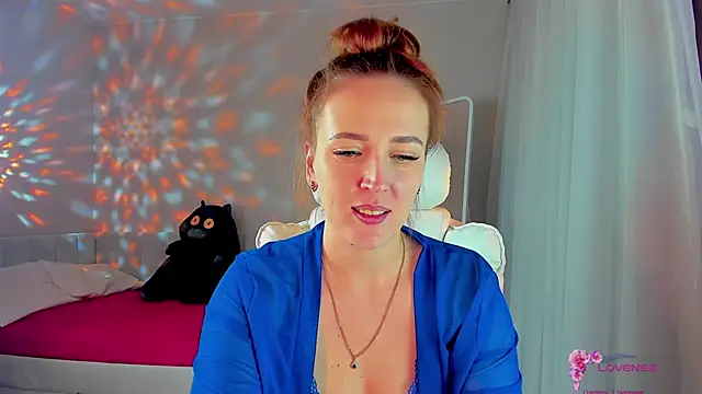 Snapshot of she_wolf chatting on 04.01.26 she wolf online show from 04.01.26