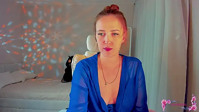 Snapshot of she_wolf chatting on 04.07.26 she wolf online show from 04.07.26