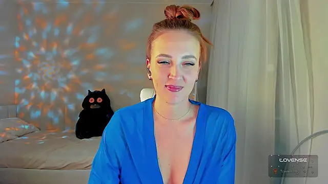 Snapshot of she_wolf chatting on 04.16.26 she wolf online show from 04.16.26