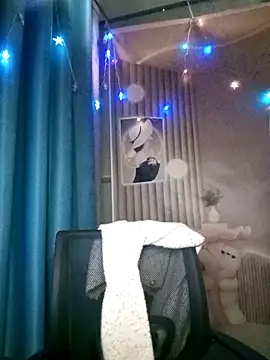 Girl-crazy1 online show from 04.05.26