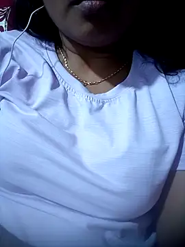 Snapshot of Mnra43 chatting on 02.15.26 Mnra43 online show from 02.15.26