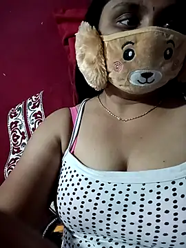 Snapshot of Mnra43 chatting on 02.19.26 Mnra43 online show from 02.19.26