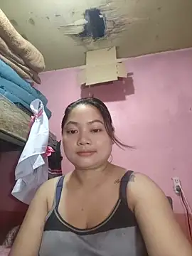 Snapshot of sweety_pie18 chatting on 04.01.26 sweety pie18 online show from 04.01.26