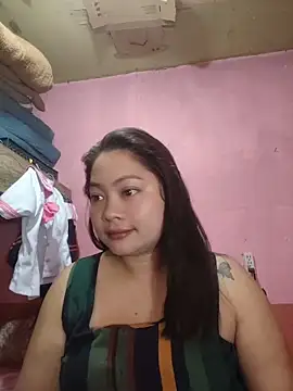 Snapshot of sweety_pie18 chatting on 04.04.26 sweety pie18 online show from 04.04.26