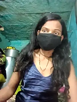 Snapshot of Desi_Couple_P chatting on 04.17.26 Desi Couple P online show from 04.17.26
