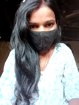Snapshot of Desi_Couple_P chatting on 04.23.26 Desi Couple P online show from 04.23.26