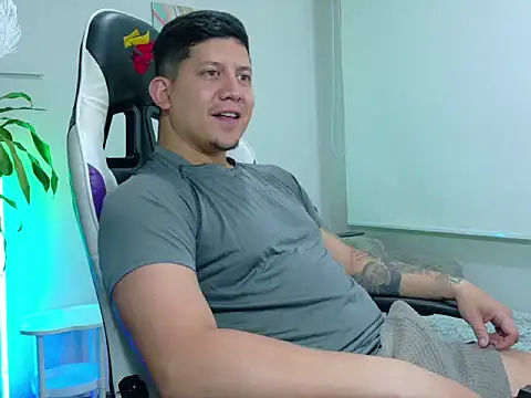  robertobaggioo online show from 02.12.26