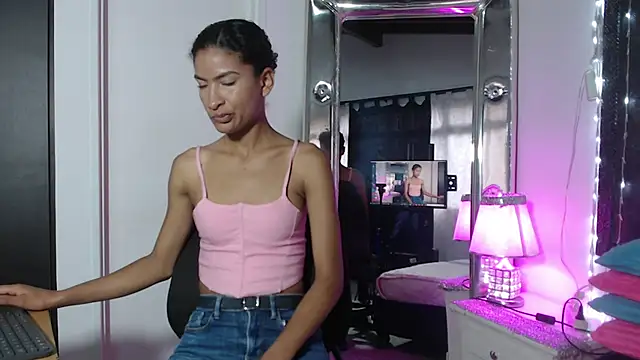 mailyn gold online show from 04.11.26