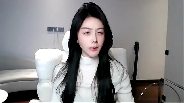 MedeLineayr online show from 03.18.26