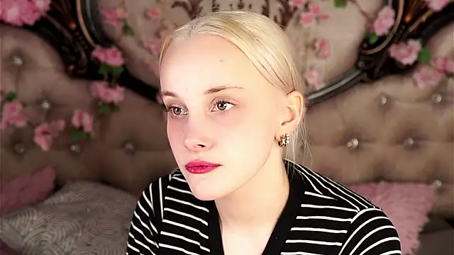 KirstinMcgeady online show from 03.18.26